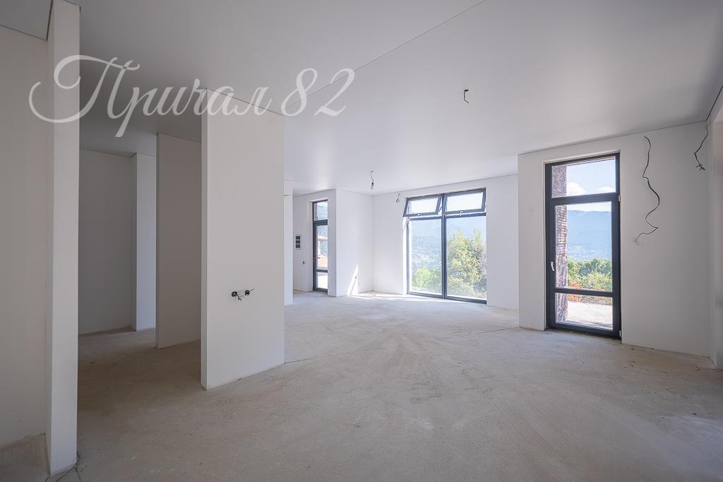 Ялта, улица Магобинская 8