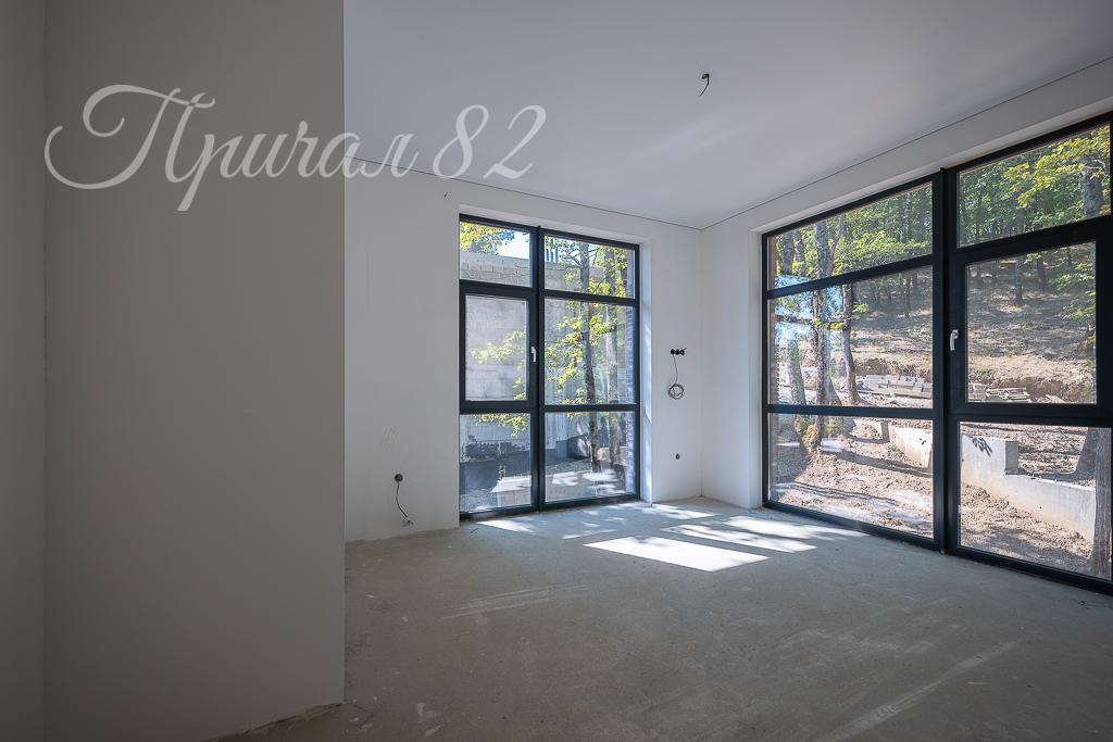 Ялта, улица Магобинская 8