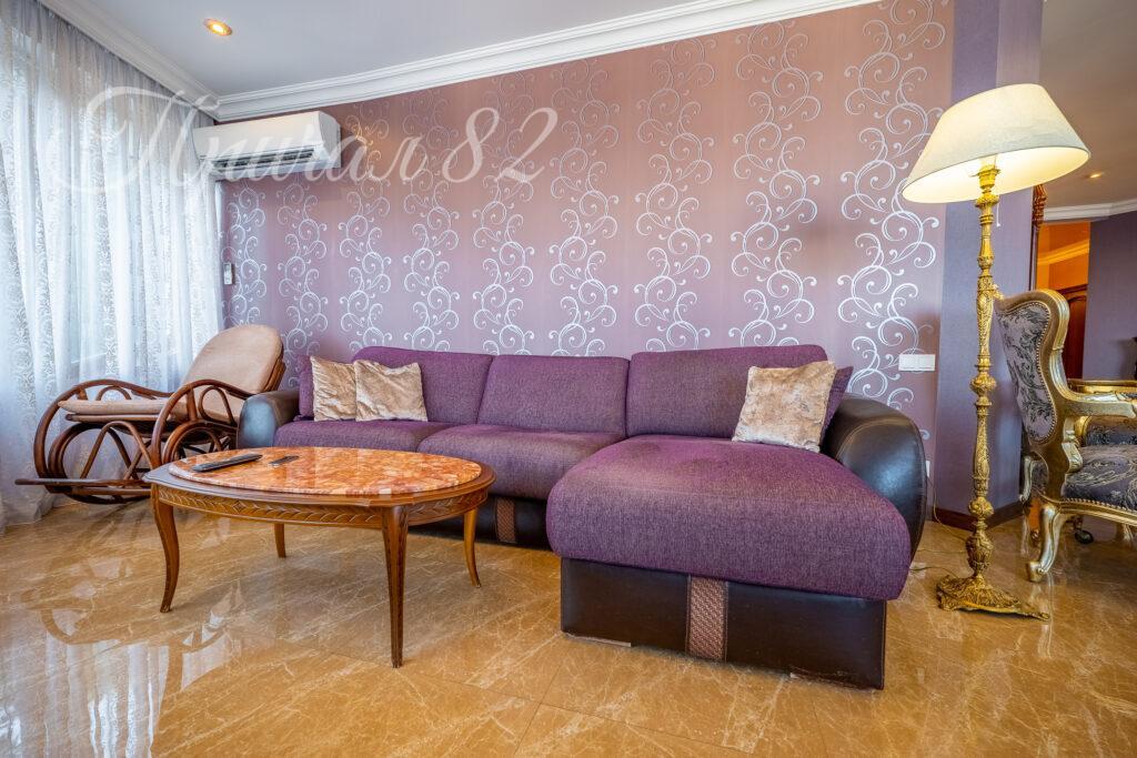 Ялта, улица Щорса,30