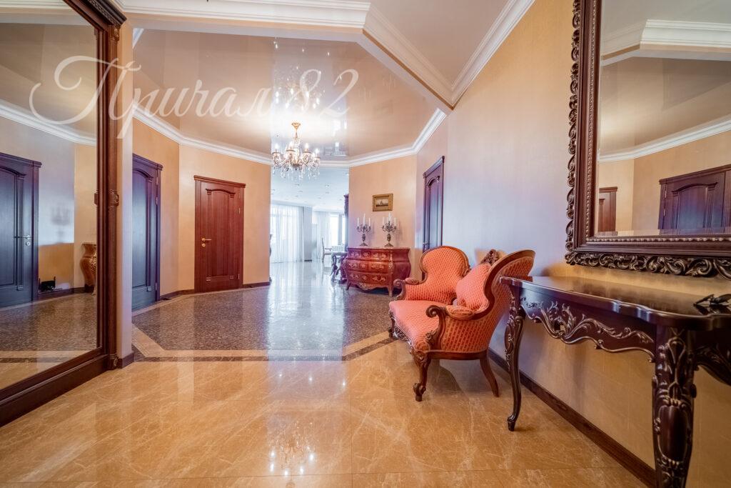 Ялта, улица Щорса,30