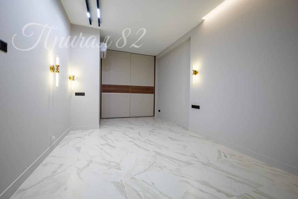 Ялта, Приморский парк имени Гагарина, 3