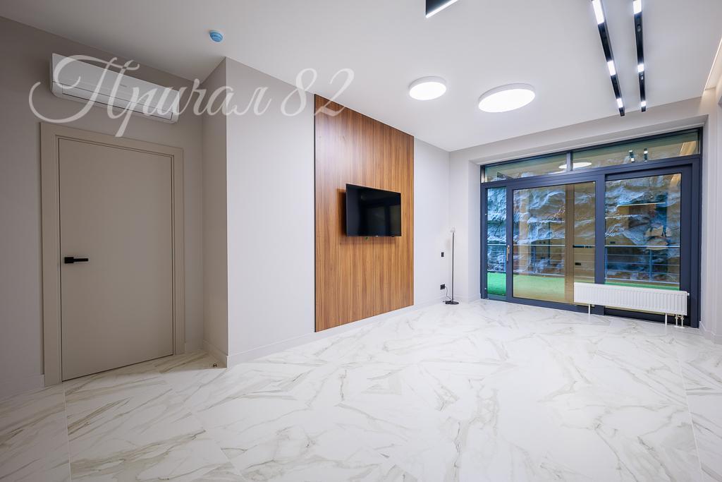 Ялта, Приморский парк имени Гагарина, 3