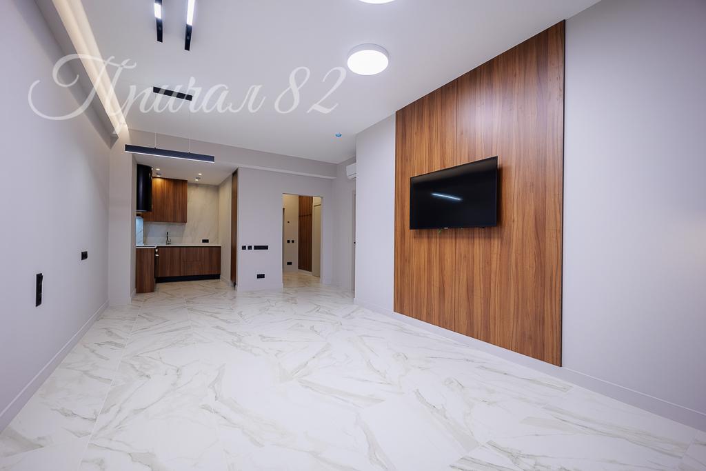 Ялта, Приморский парк имени Гагарина, 3