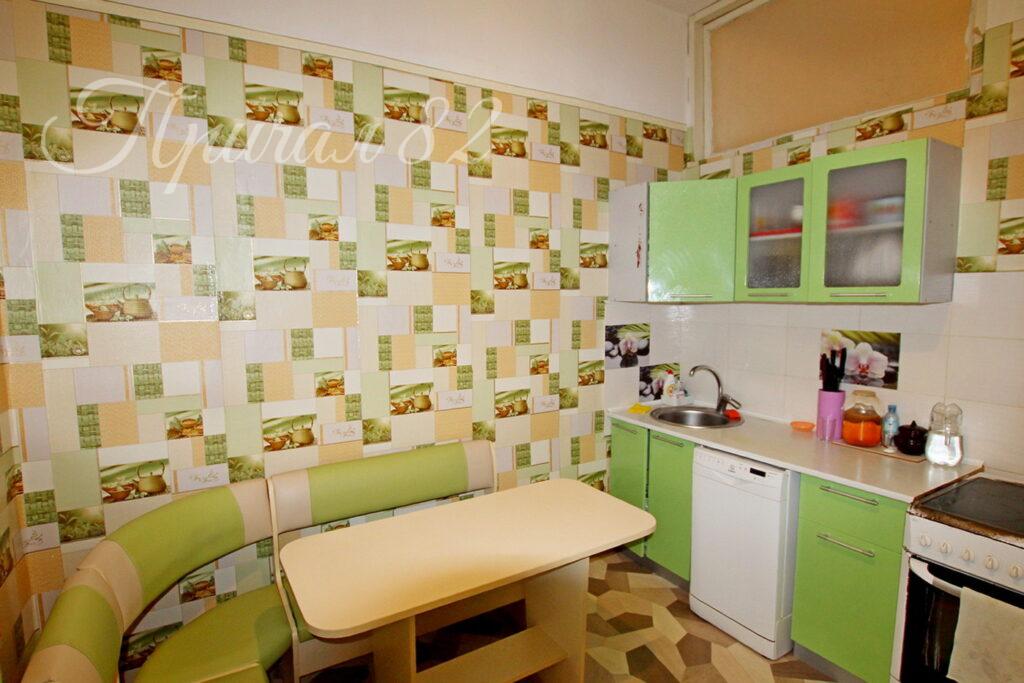 Ялта, ул. Октябрьская д. 6