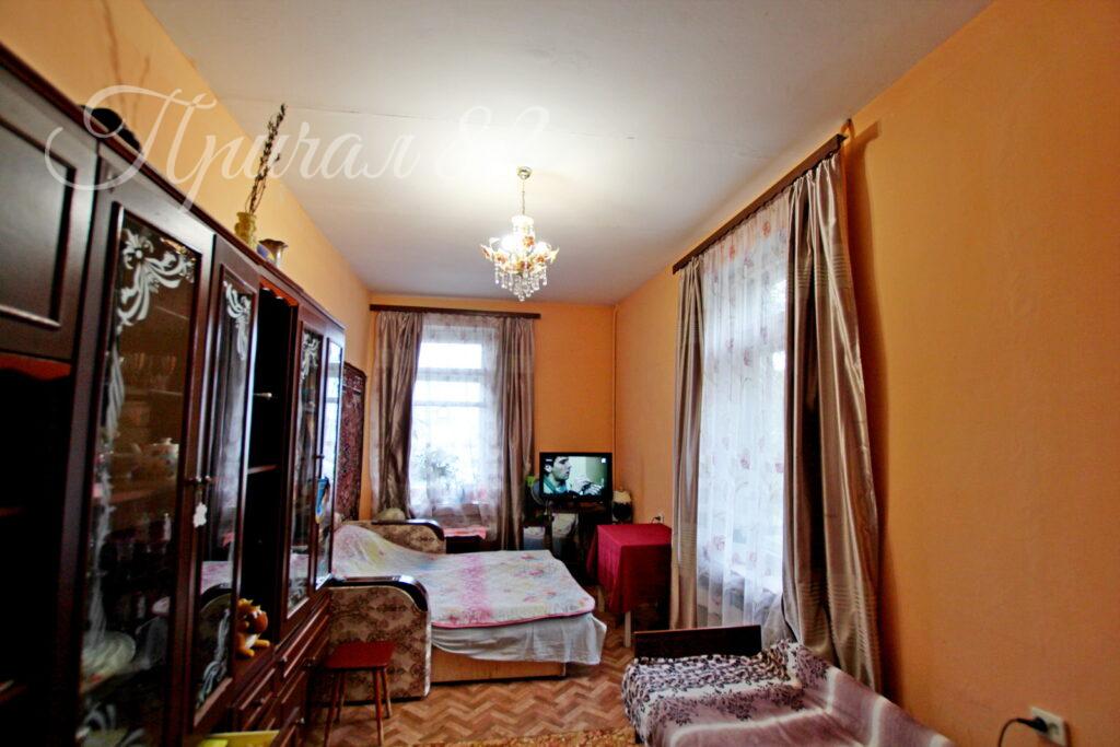 Ялта, ул. Октябрьская д. 6