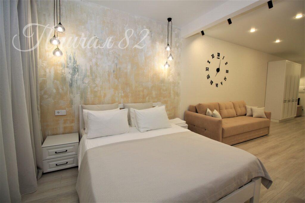 Ялта, улица Блюхера, дом 19