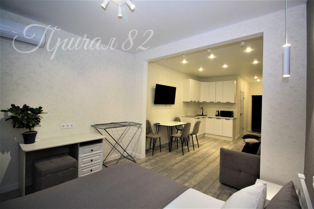 Ялта, улица Блюхера, дом 19