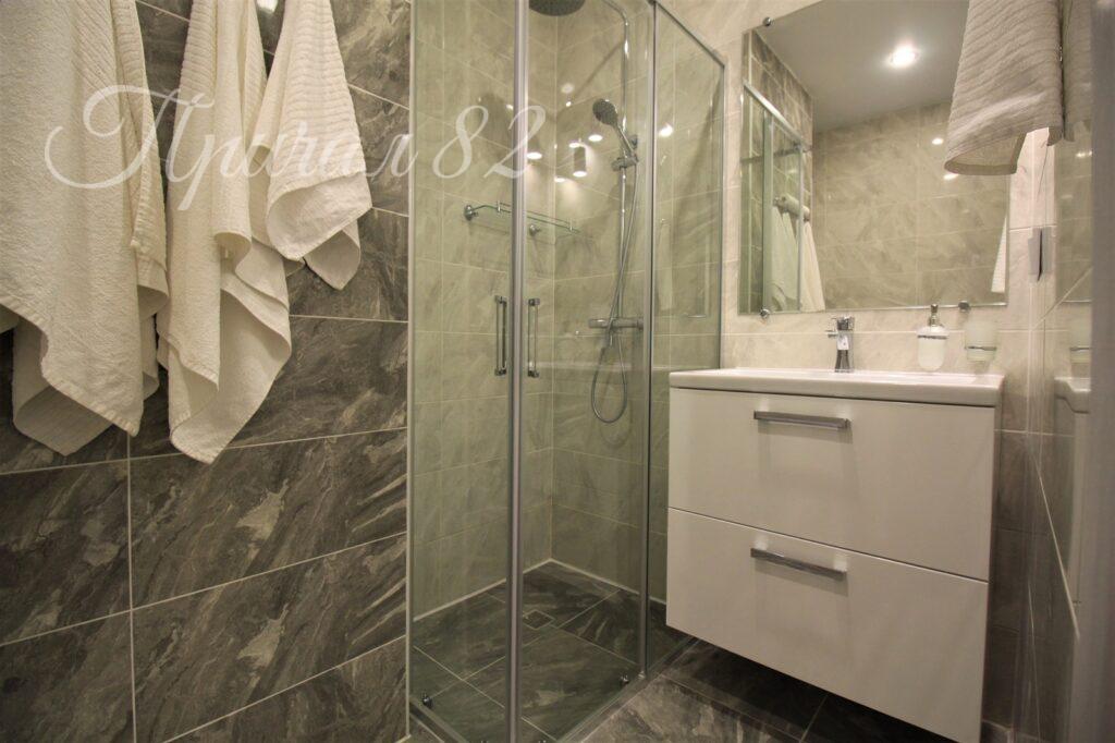 Ялта, улица Блюхера, дом 19