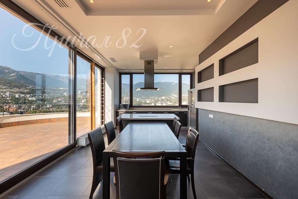 Ялта, Парковый проезд, 6А