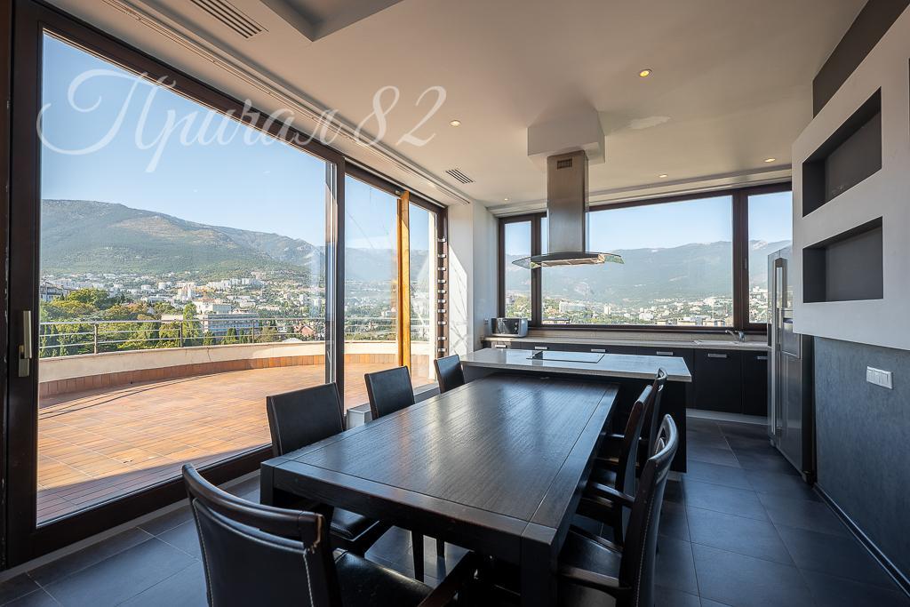 Ялта, Парковый проезд, 6А