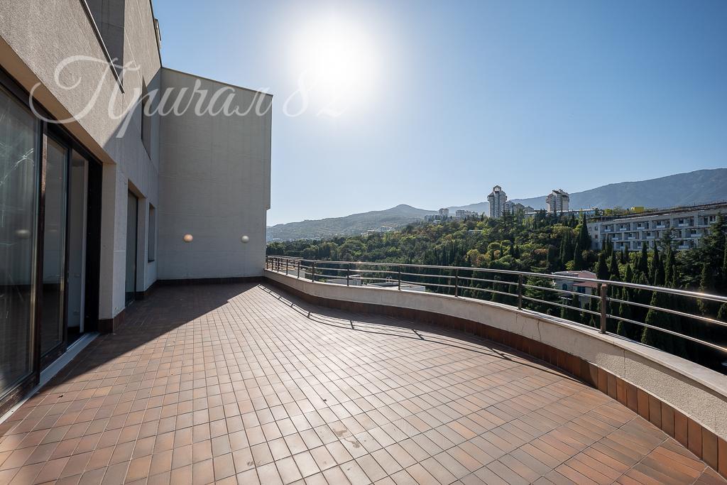 Ялта, Парковый проезд, 6А