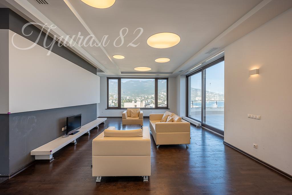 Ялта, Парковый проезд, 6А