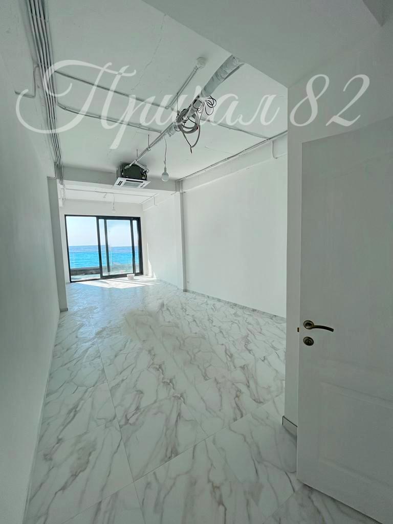 Ялта, наб. им. Ленина 18/20