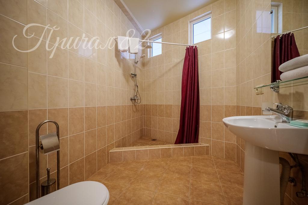 Ялта улица Морской спуск 8