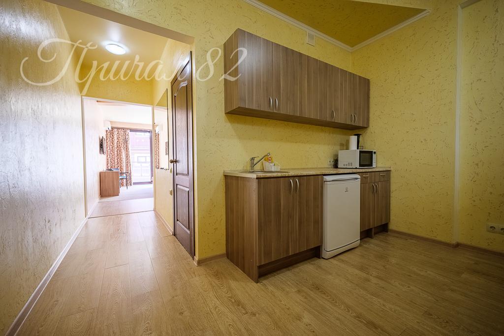 Ялта улица Морской спуск 8