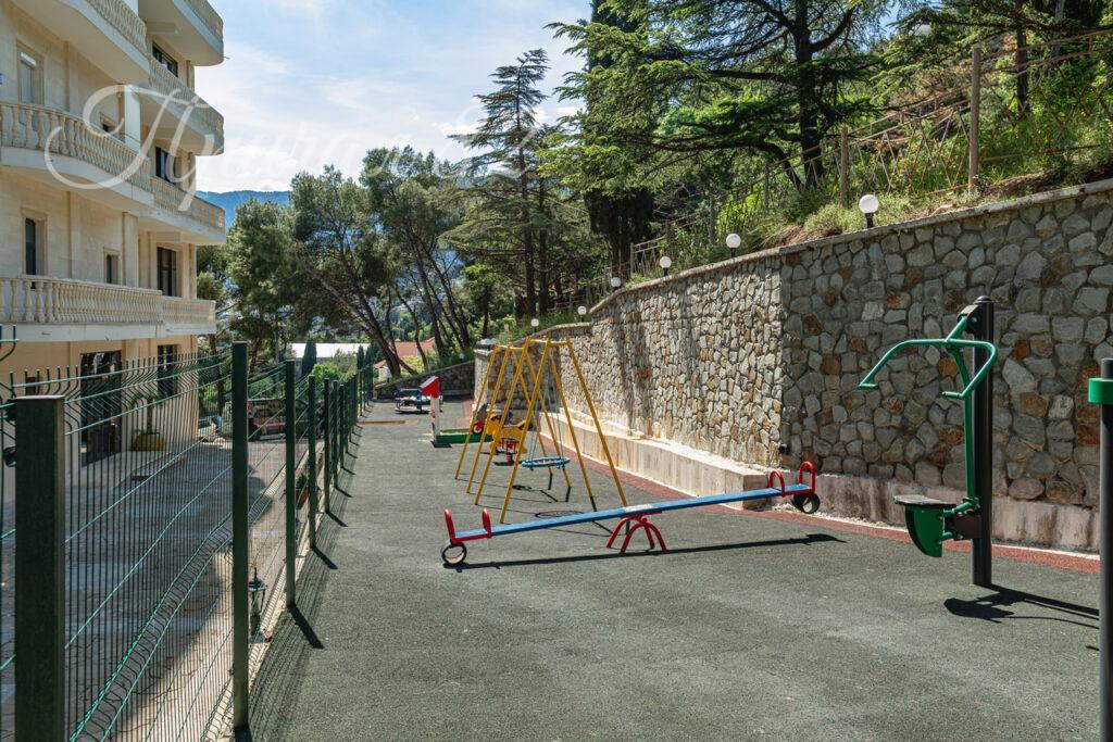 Ялта,ул.Войкова,20