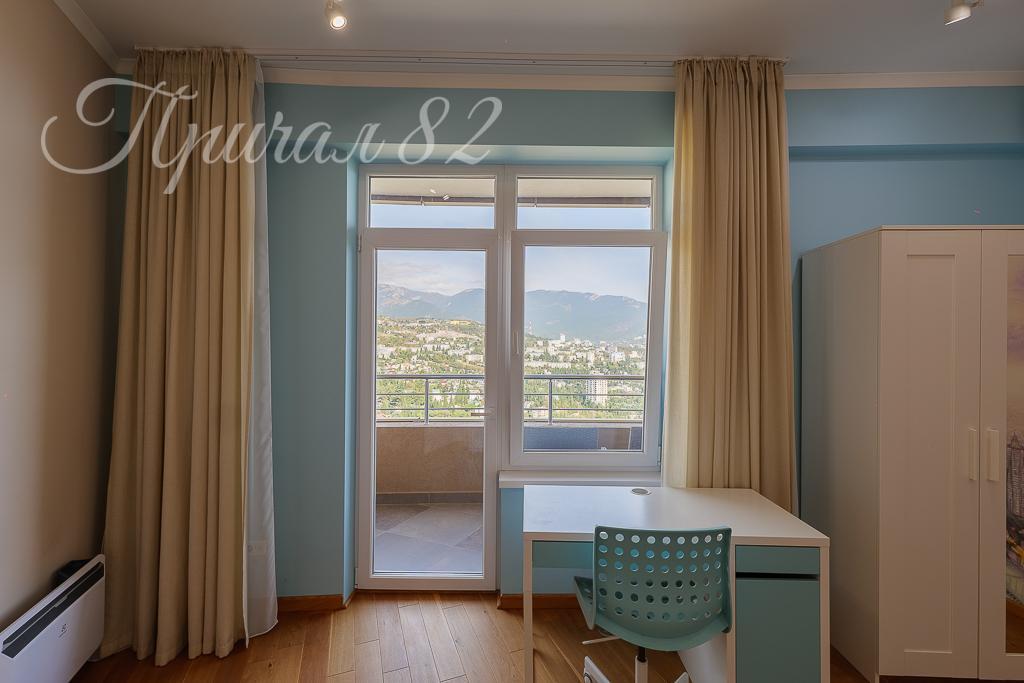 Ялта Блюхера 19