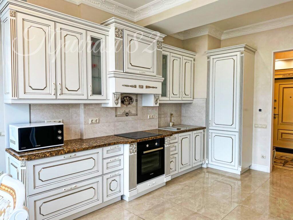 Ялта, Набережная им. Ленина, 4