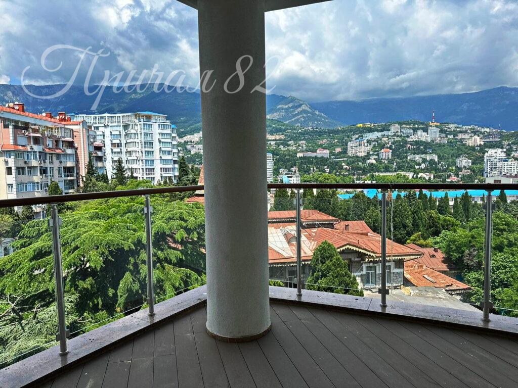 Ялта, Набережная им. Ленина, 4