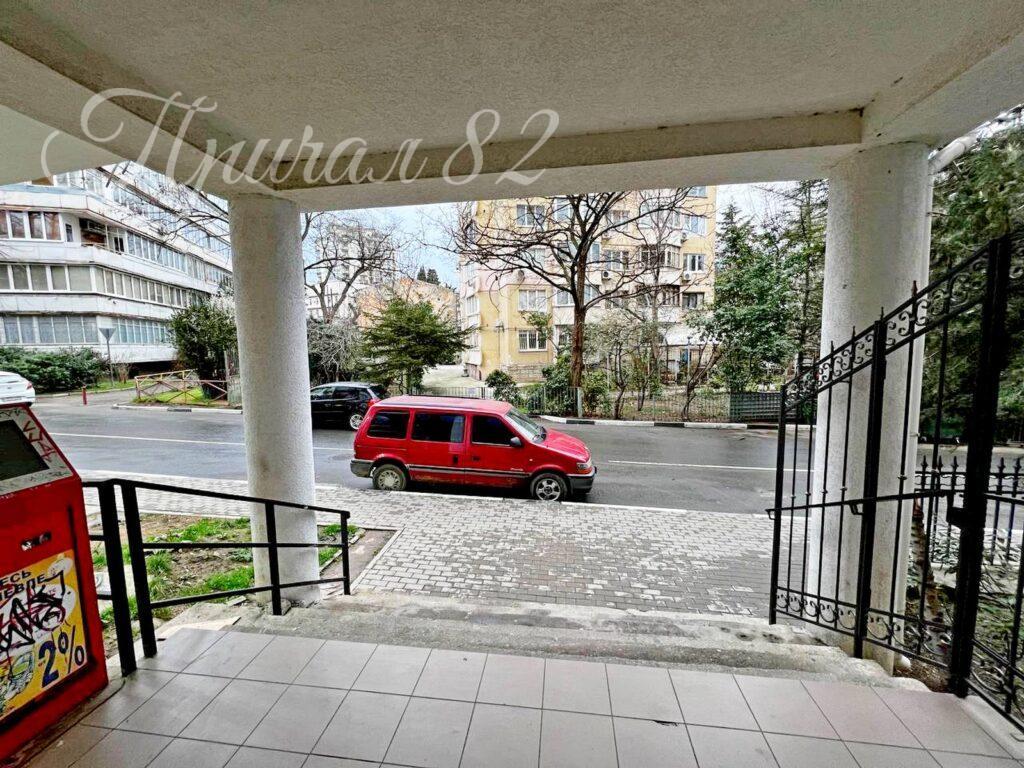 Ялта, ул. Таврическая 2