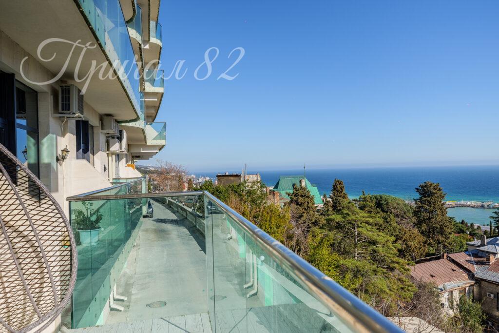 Ялта, Войкова,20