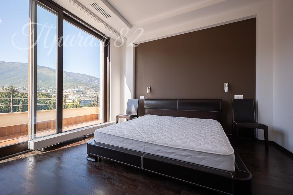 Ялта, Парковый проезд, 6А