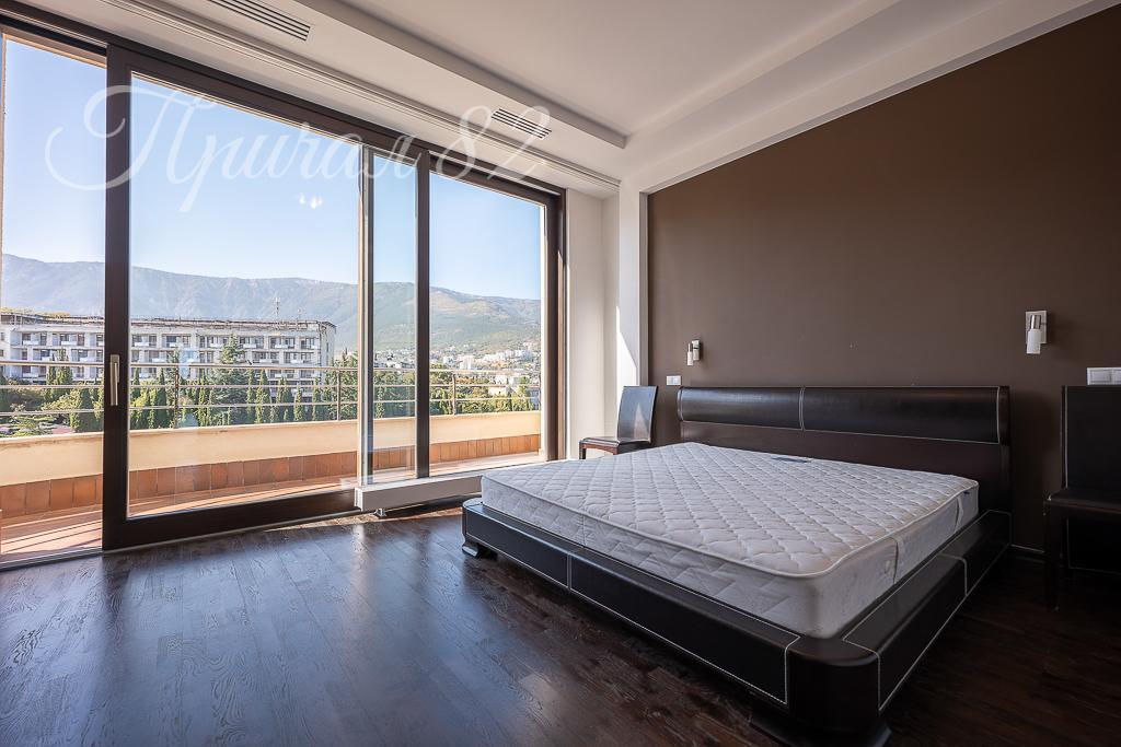 Ялта, Парковый проезд, 6А