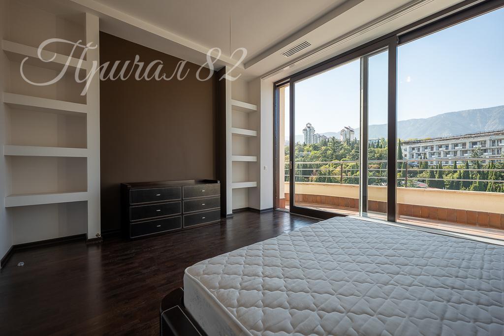 Ялта, Парковый проезд, 6А