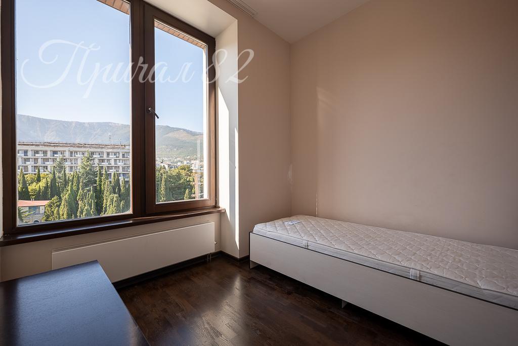 Ялта, Парковый проезд, 6А