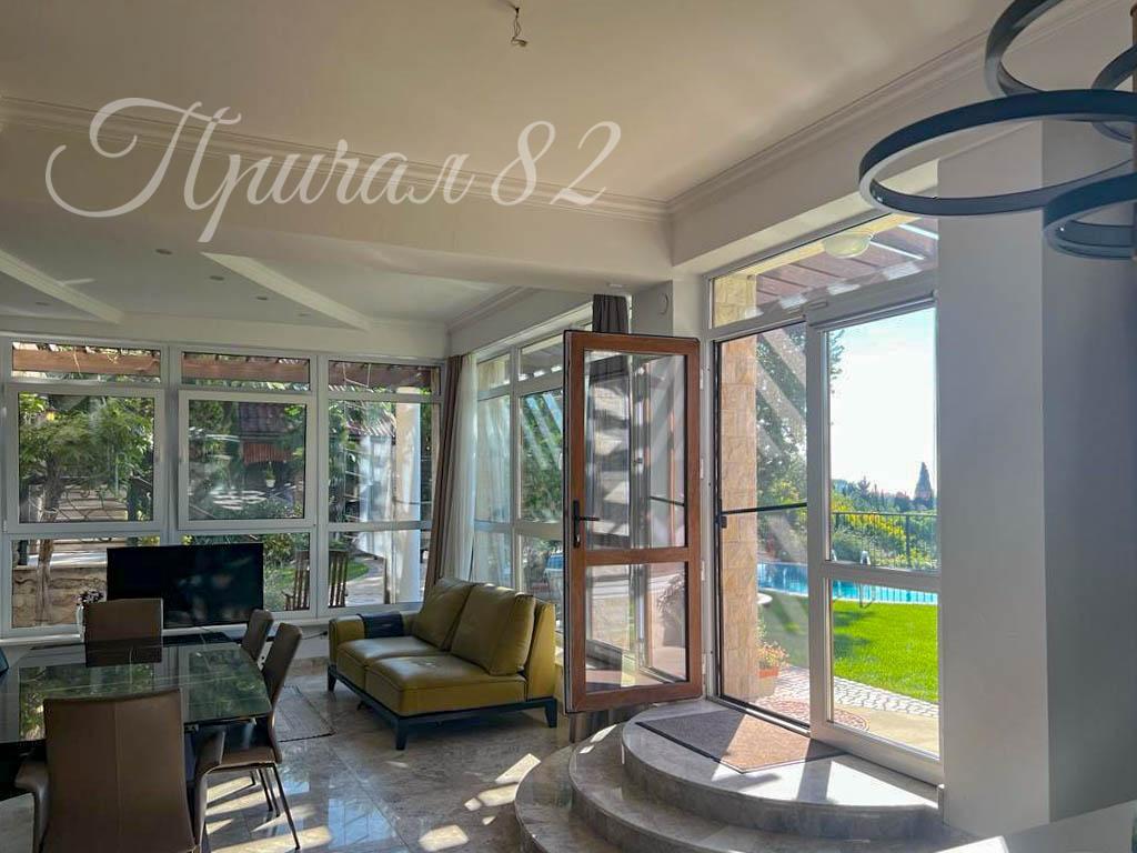 Ялта, пгт.Гурзуф, ул. Приветная