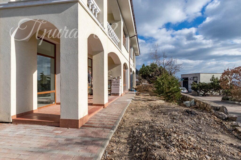 Ялта, пгт. Форос, мыс Сарыч