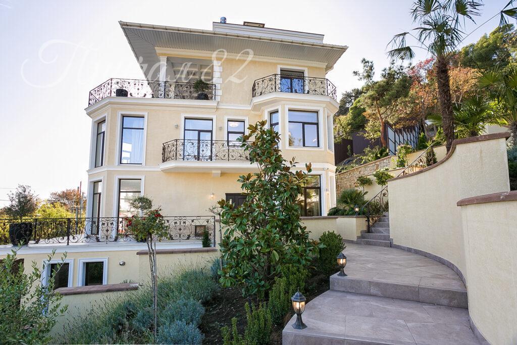 Ялта улица Войковаб дом 23