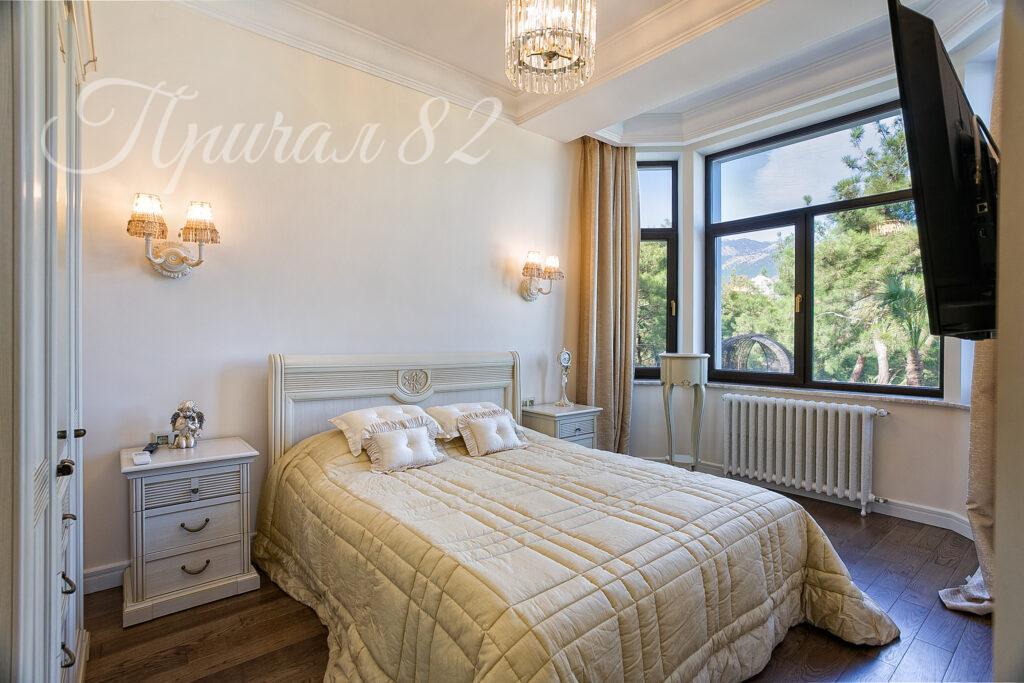 Ялта улица Войковаб дом 23