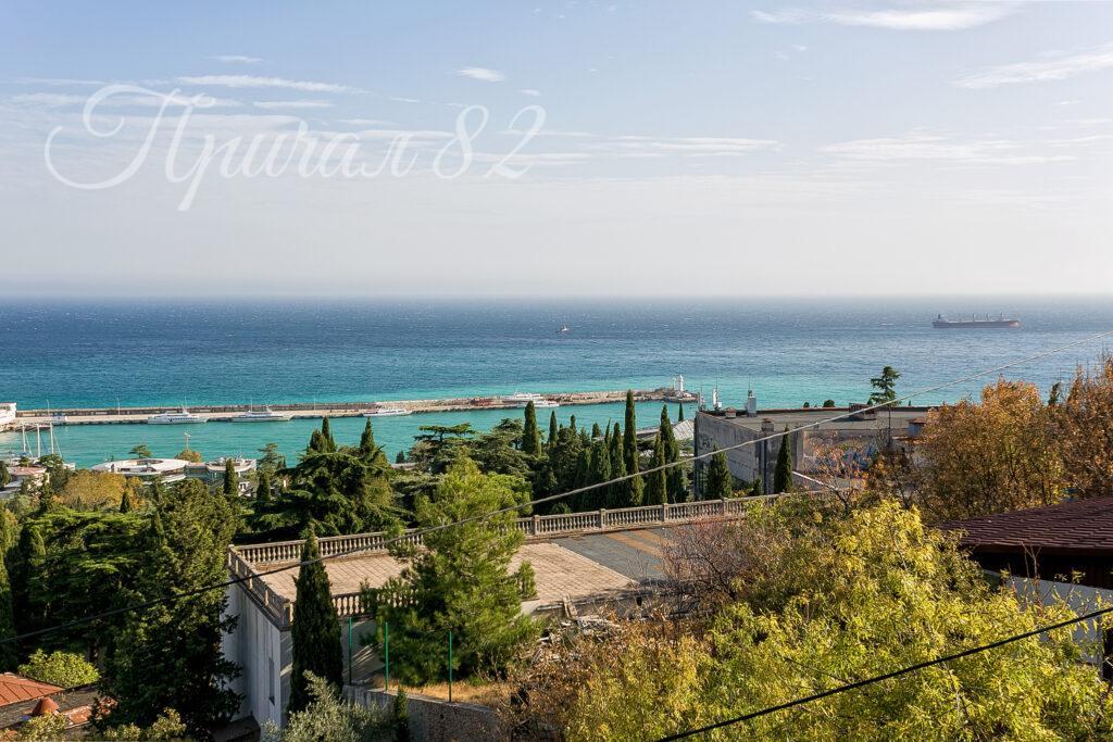 Ялта улица Войковаб дом 23