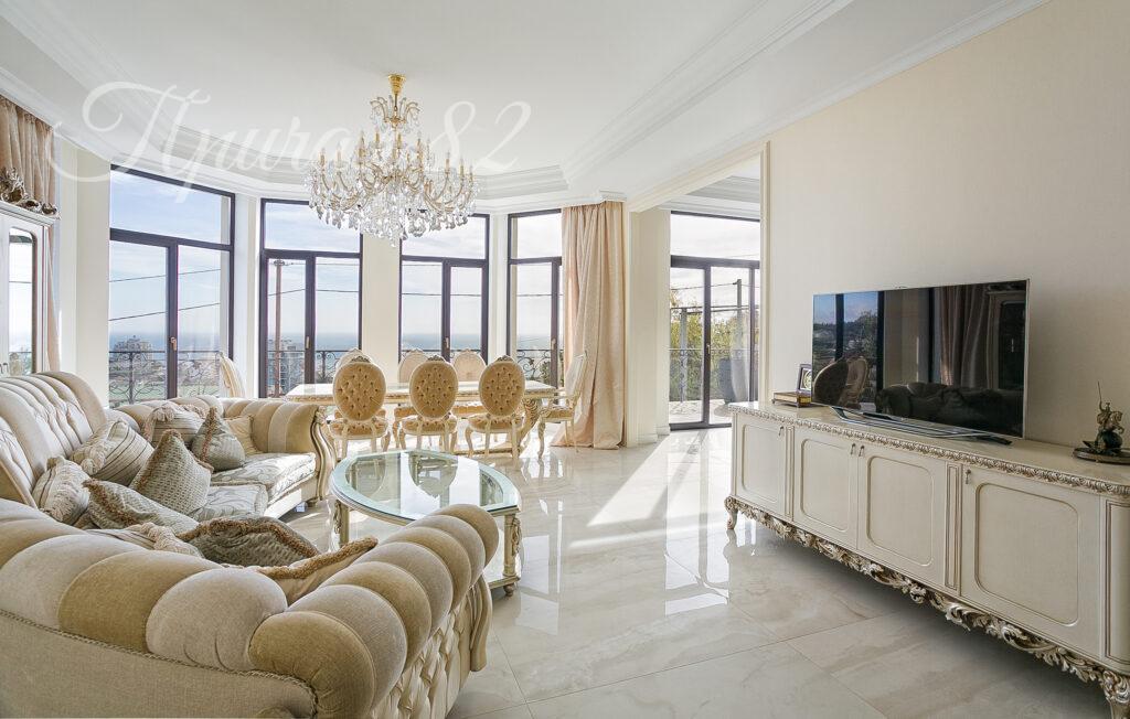 Ялта улица Войковаб дом 23