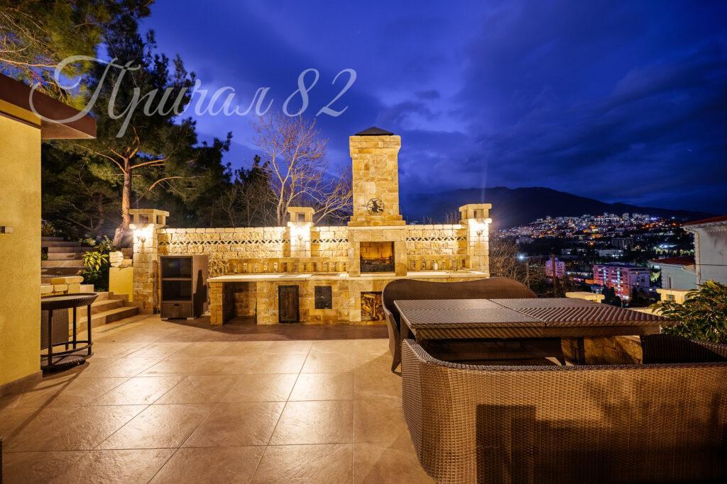 Ялта улица Войковаб дом 23