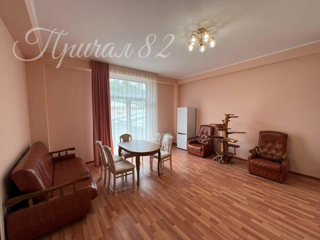 Ялта, ул. Пионерская 8