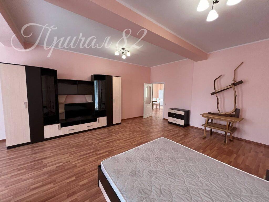 Ялта, ул. Пионерская 8