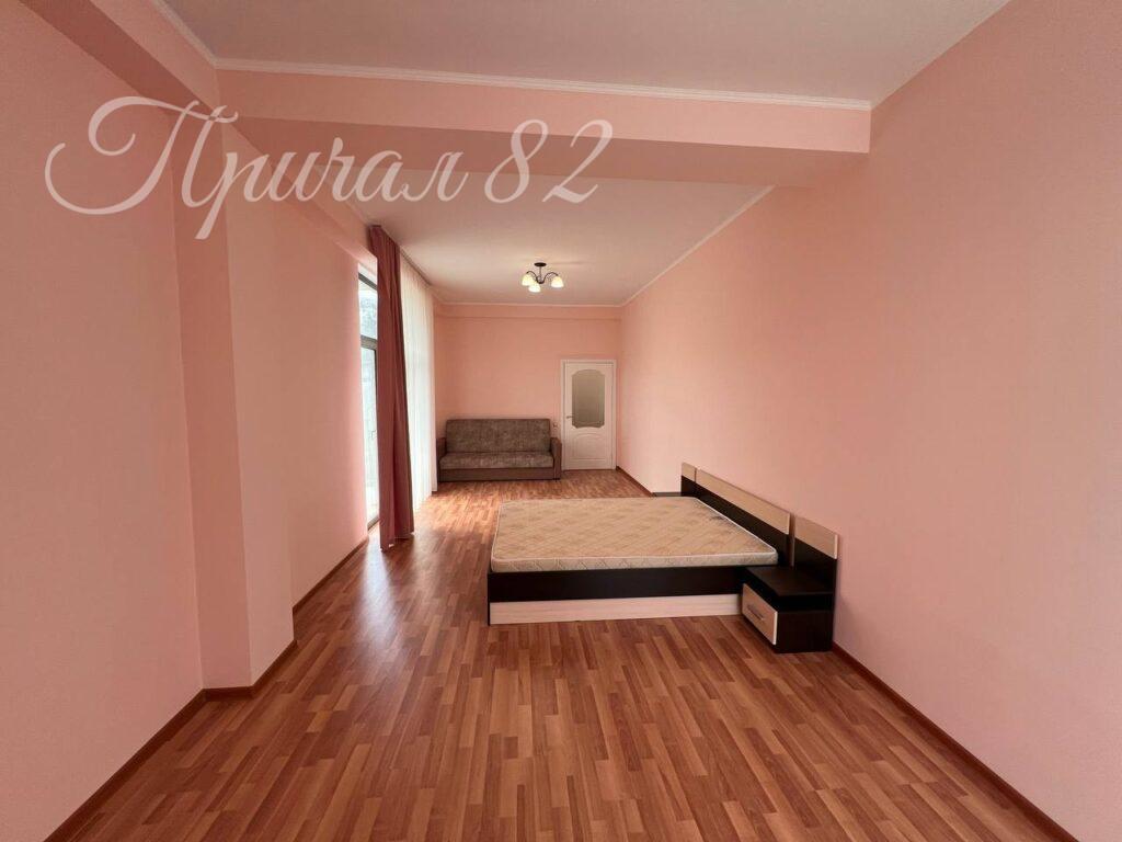 Ялта, ул. Пионерская 8