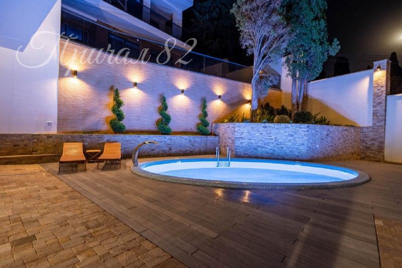 Ялта, пгт. Массандра, ул. Мира