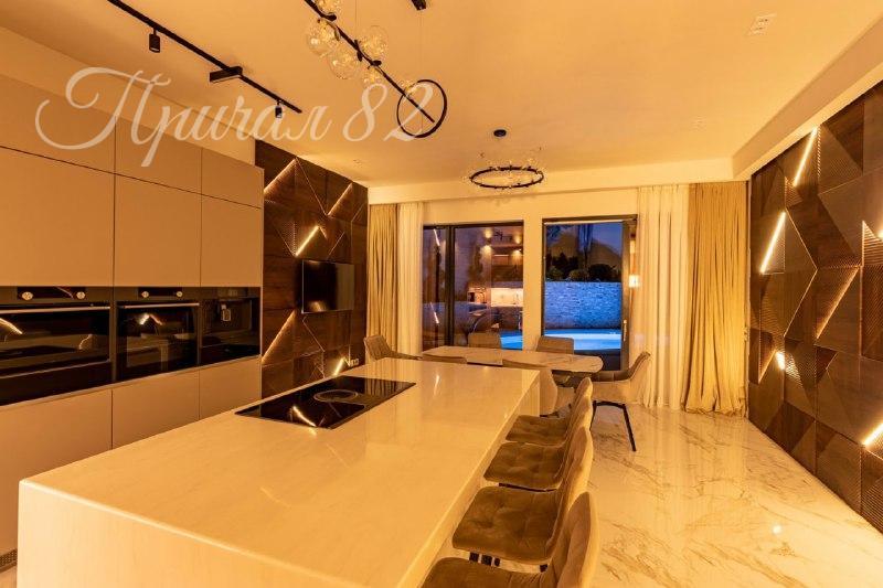 Ялта, пгт. Массандра, ул. Мира