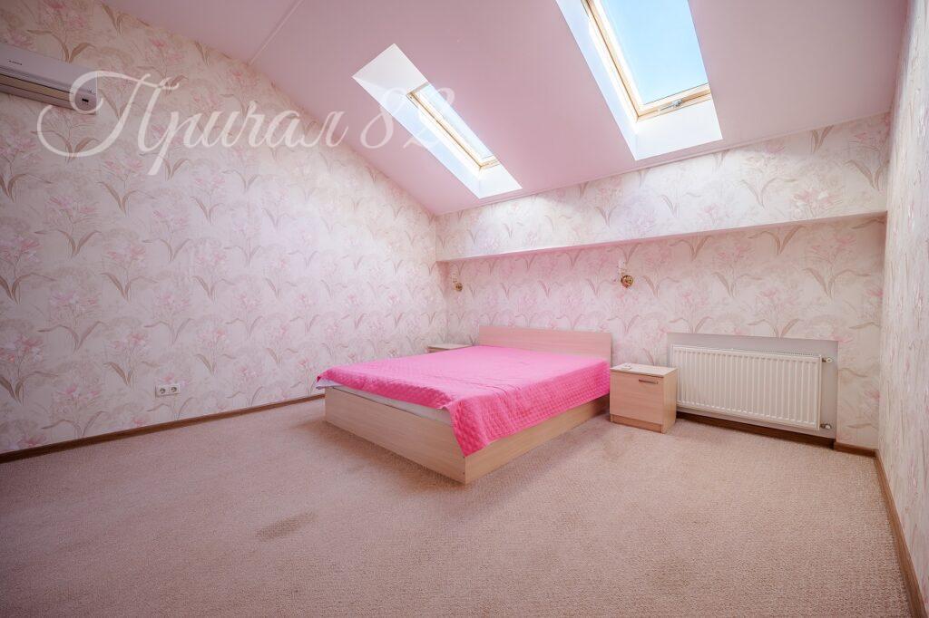 Ялта, пгт Алупка, ул.Ленина 29Б