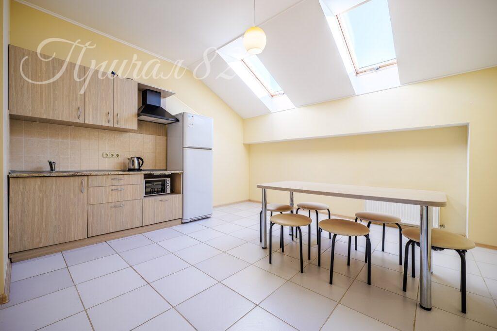 Ялта, пгт Алупка, ул.Ленина 29Б