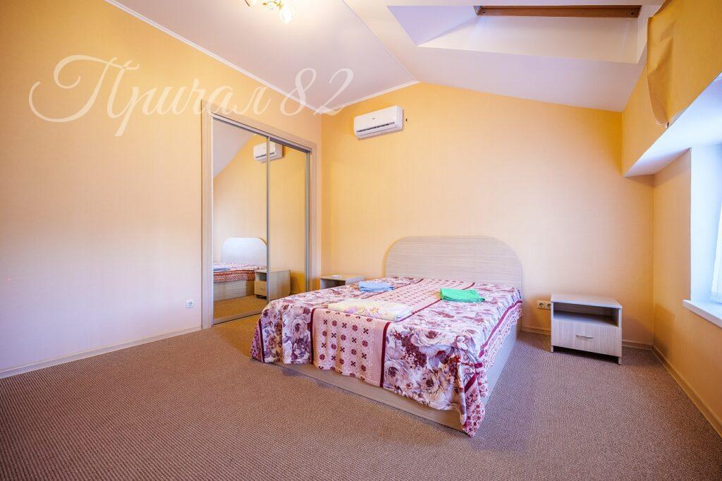 Ялта, пгт Алупка, ул.Ленина 29Б