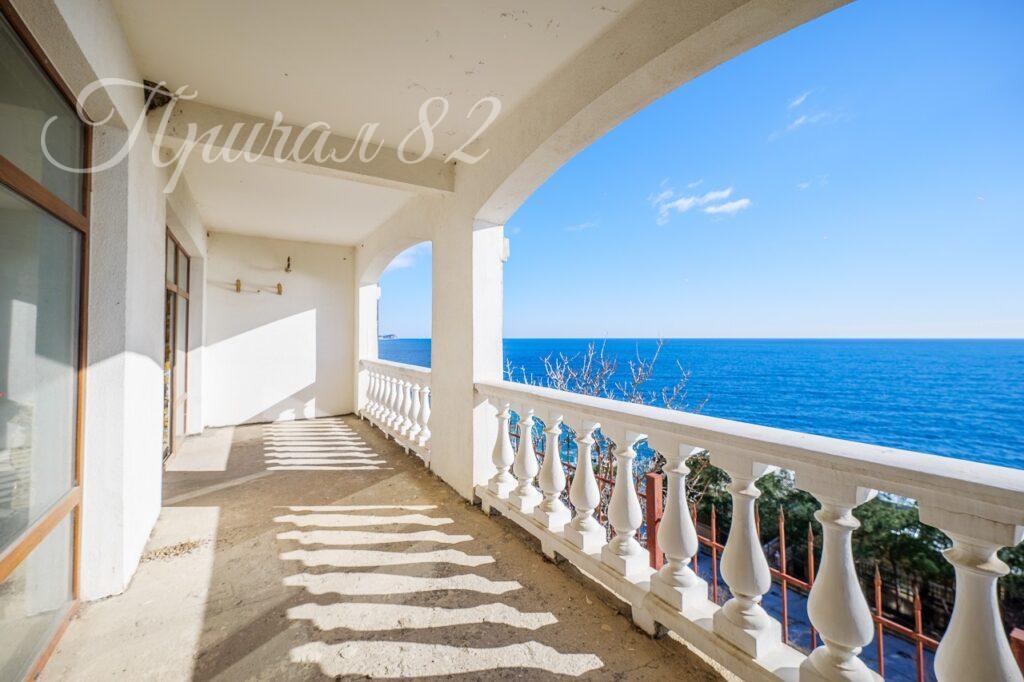 Ялта, пгт Алупка, ул.Ленина 29Б