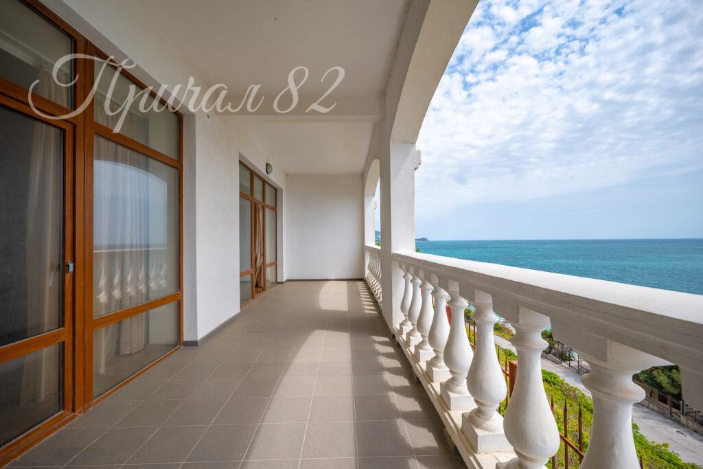 г. Алупка, ул. Ленина 29