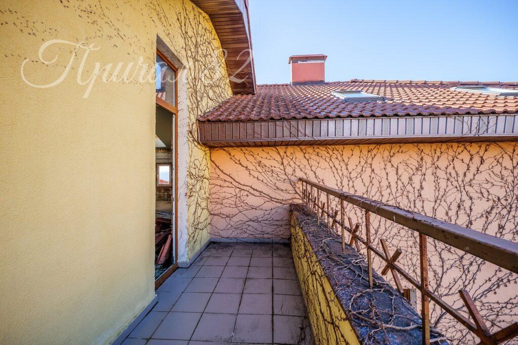 Ялта, пгт Алупка, ул.Ленина 29Б