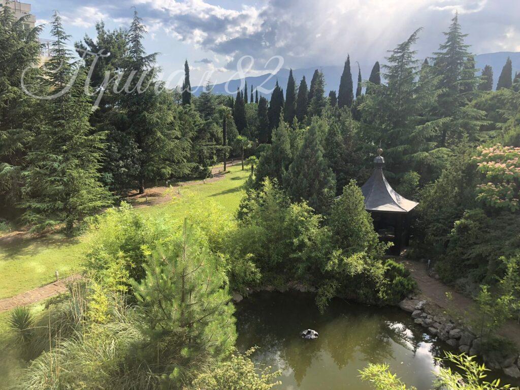 Ялта, поселок городского типа Отрадный, улица Аврора