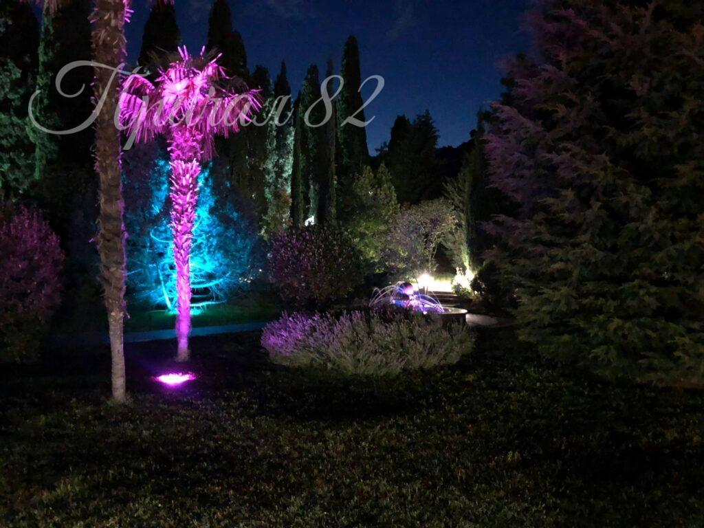 Ялта, поселок городского типа Отрадный, улица Аврора