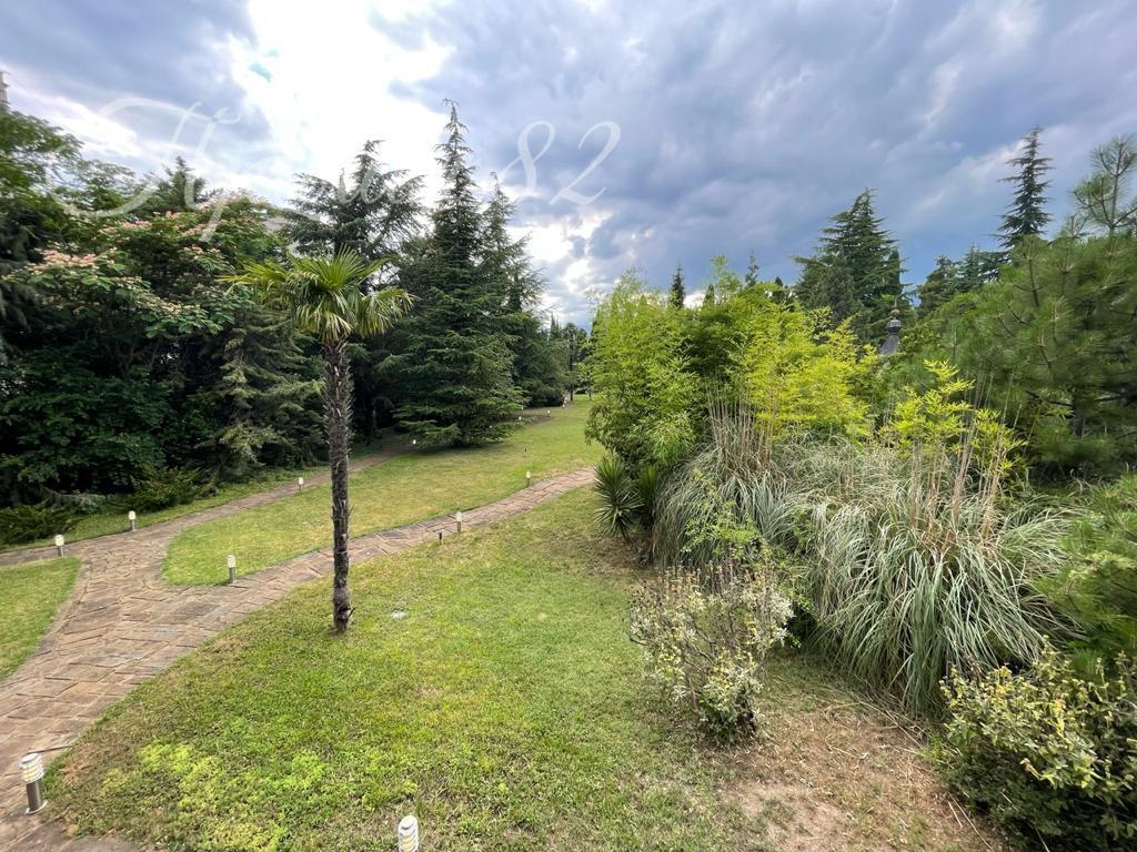 Ялта, поселок городского типа Отрадный, улица Аврора